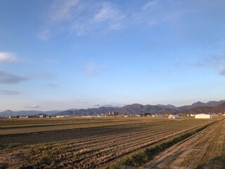 210407田んぼ今塚

山形市今塚
田んぼ
夕日
空
雲