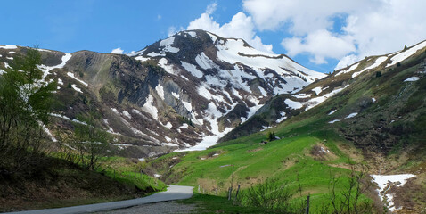 Naklejka na ściany i meble Alpen in Frankreich - Route des Grandes Alpes