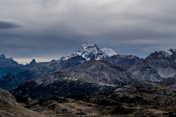 Fototapeta na wymiar Dramatic Mountains in the Dolomites 