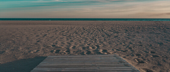 CINEMATIC SANDY BEACH AND OCEAN SEASCAPE