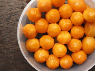 peeled Mayongchid, Plango or sweet Marian plum