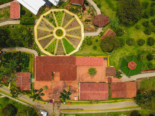 Esto es colombia un pais lleno de amor, cultura, biodiversidad, aventuras, paisajes donde podras...
