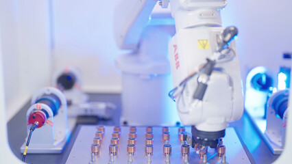 Industrial robot process of small tube products