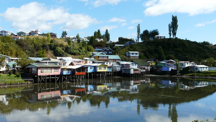 Fototapeta na wymiar Palafitos in Castro, Isla Grande de Chiloe, Chile