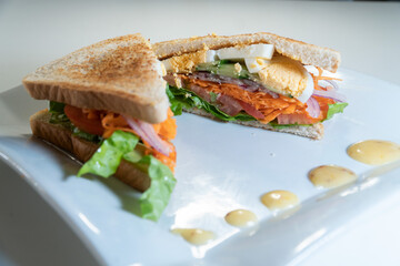sandwich with salmon