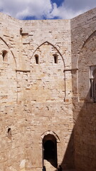 CASTEL DEL MONTE (Puglia)