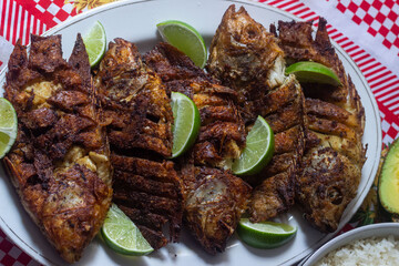 PESCADO (FISH)
