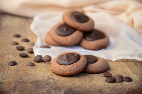 Pepas de chocolate. Galletas de chocolate. Chocolate cookies