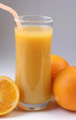 orange juice and oranges