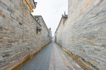 narrow street in the city