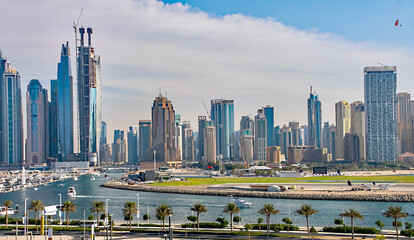 Fototapeta premium DUBAI, UAE The panorama with the downtown skyscrapers. Dubai Harbour