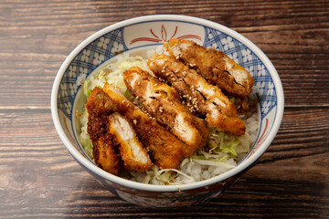 鶏ささみのかつ丼