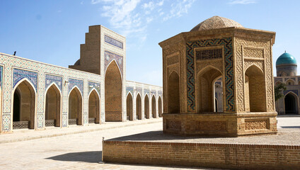 Fototapeta na wymiar The city of Bukhara and its architecture