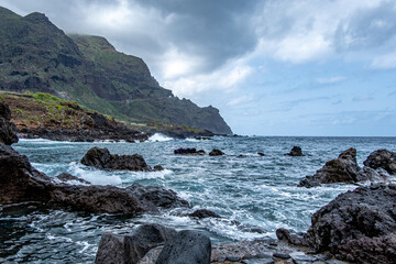 Impressionen von der Küste bei Buenavista del Norte auf der Kanareninsel Teneriffa.