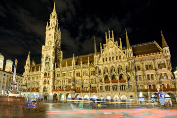 Fototapeta na wymiar New Town Hall at Marienplatz Square in Munich, Bavaria, Germany