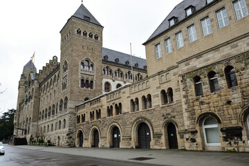 Fototapeta na wymiar Preußisches Regierungsgebäude in koblenz, Deutschland