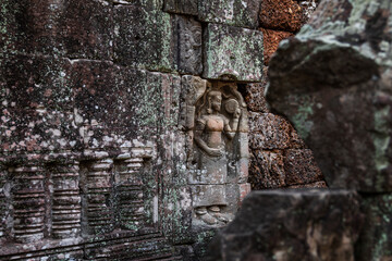 Naklejka premium Ruins of ancient Khmer temple in Siem Reap, Cambodia
