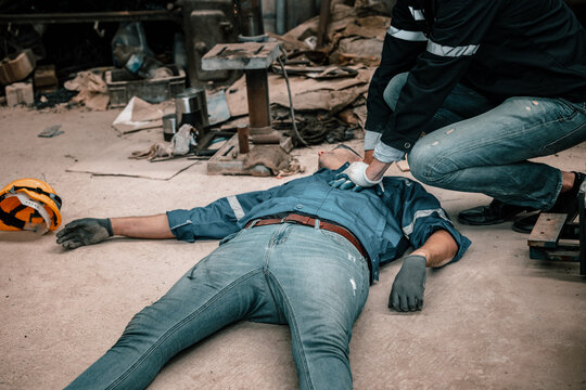 The fatal accident was a heart attack to become unconscious and unresponsive suffered by the robotic welding technician. The Cardio Pulmonary Resuscitation performed by the coworker has no benefit.
