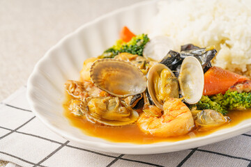 Special Chinese fast food three delicacies risotto