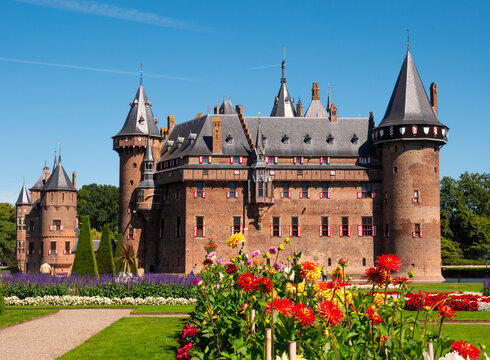 Exterior view of De Haar Castle. Kasteel de Haar in Haarzuilens village, Utrecht, Netherlands.