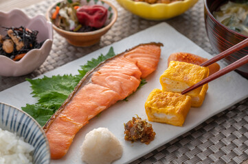 健康的な和食の朝食