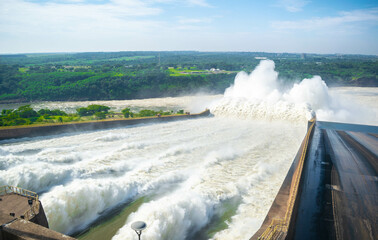 Itaipu Hydroelectric Power Plant, Paraná, Brazil