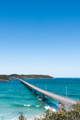 【縦写真】山口県下関市の角島大橋
