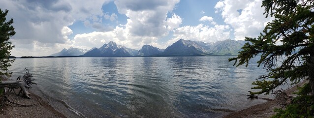 Panoramic shot of Jackson Lake in Wyoming, USA. © Jon Maison/Wirestock Creators