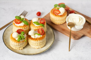 Puff pastry pie with colorful tomatoes