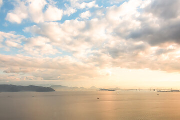 Obraz premium 瀬戸の夕暮れ