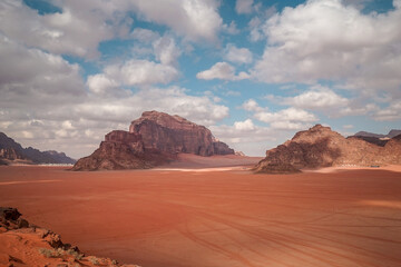 Fototapeta na wymiar wadi rum rocks and red desert
