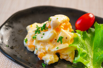 半熟卵の濃厚玉子サラダ