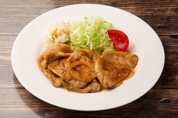 豚肉の生姜焼き