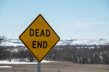 dead end sign in the country