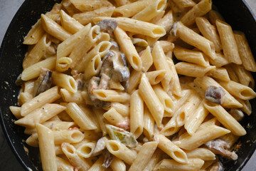 penne pasta with mushrooms