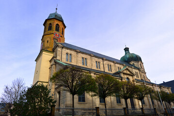 Kath. Pfarrkirche St. Petrus und Paulus in Lauchheim im Ostalbkreis / Baden-Württemberg