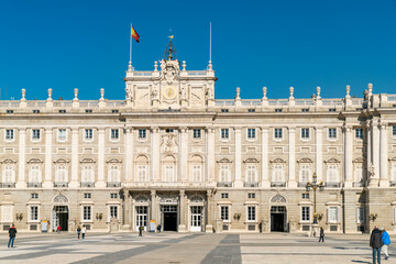 Obraz premium The Royal of Madrid at Plaza de la Armería, Spain