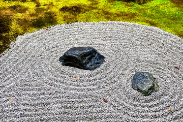 京都、大徳寺黄梅院の枯山水庭園