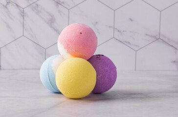 Sanitary care products color bath ball