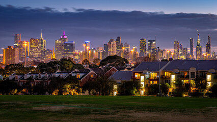 Obraz premium Melbourne, Australia - City illuminated at night