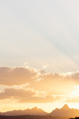 Sonnenuntergang, Symbolbild für Mediation und Enstpannung