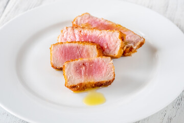 Sliced tuna steak