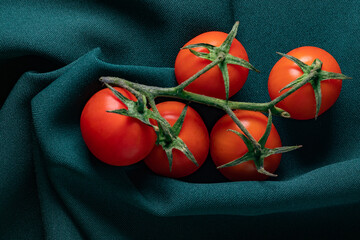 Tomatoe 
