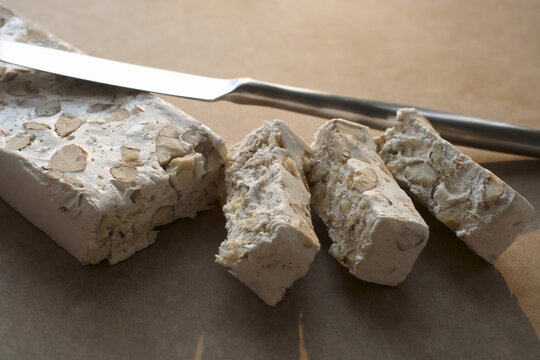 Torrone with Knife