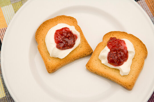 Rusk Biscuits With Jam