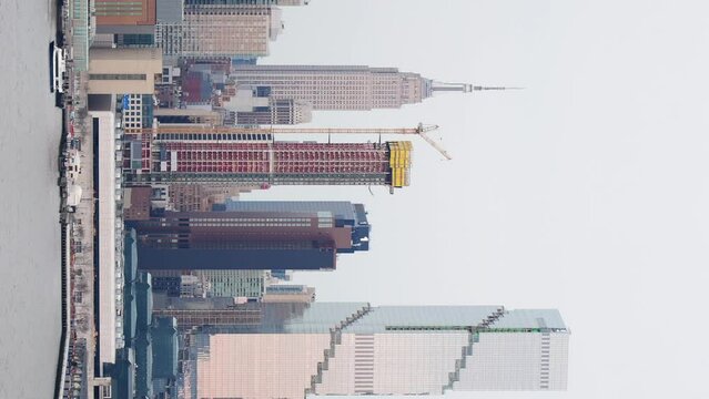 Vertical 4k resolution video of Manhattan skyline travel tourist destination 