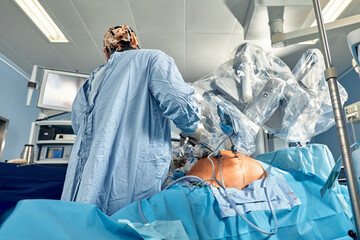 Surgery Da Vinci. Minimally invasive robotic surgery with the da Vinci surgical system. medical...