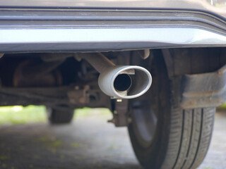 car exhaust with oval round shape