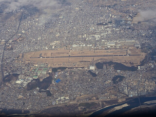 岐阜基地、機上から撮影