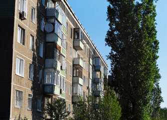 Fototapeta na wymiar Soviet apartment building. Soviet architecture. Ust-Kamenogorsk, kz. 2021.